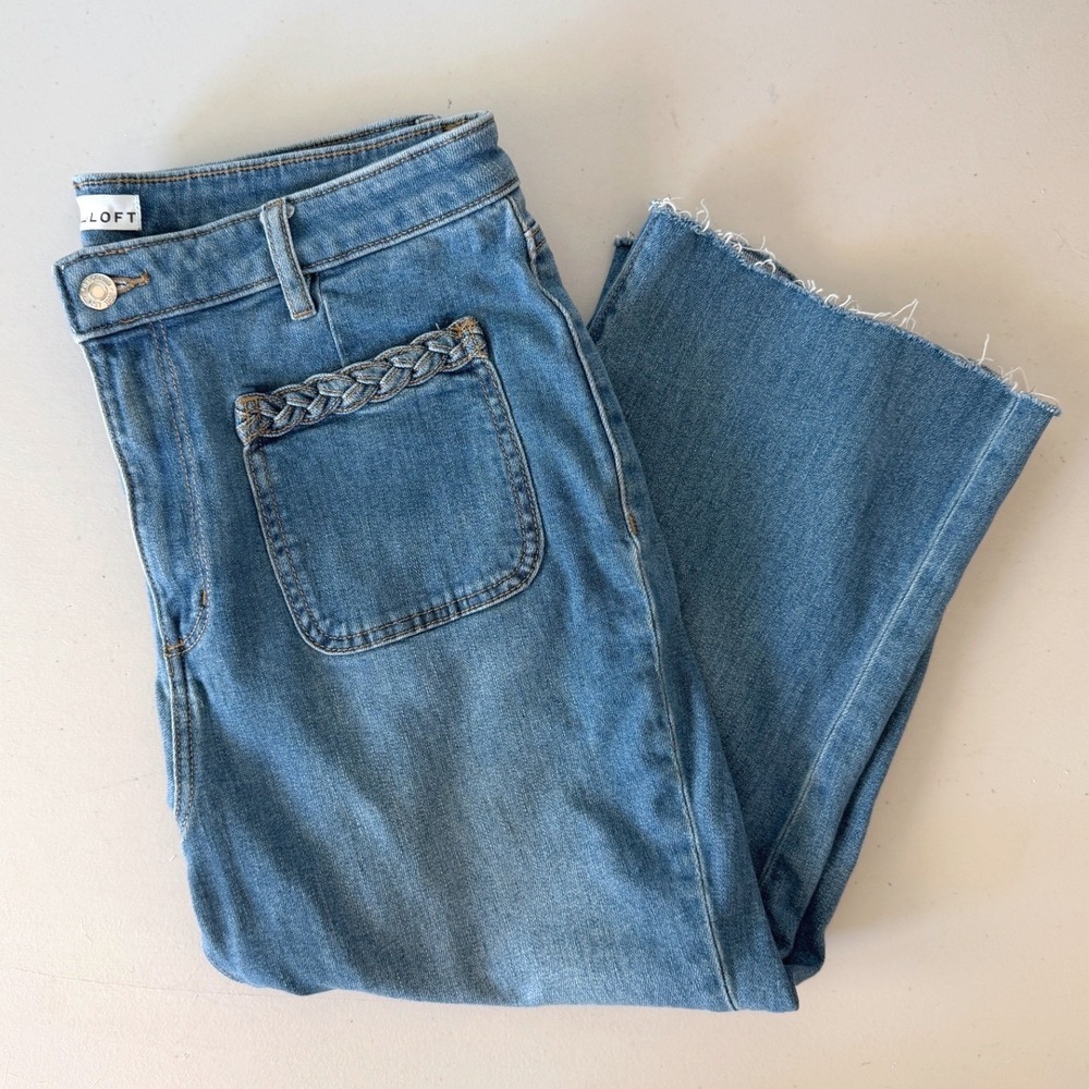LOFT The Kick Crop Jeans Blue Medium Wash Braided Pocket Raw Hem Size 31 12